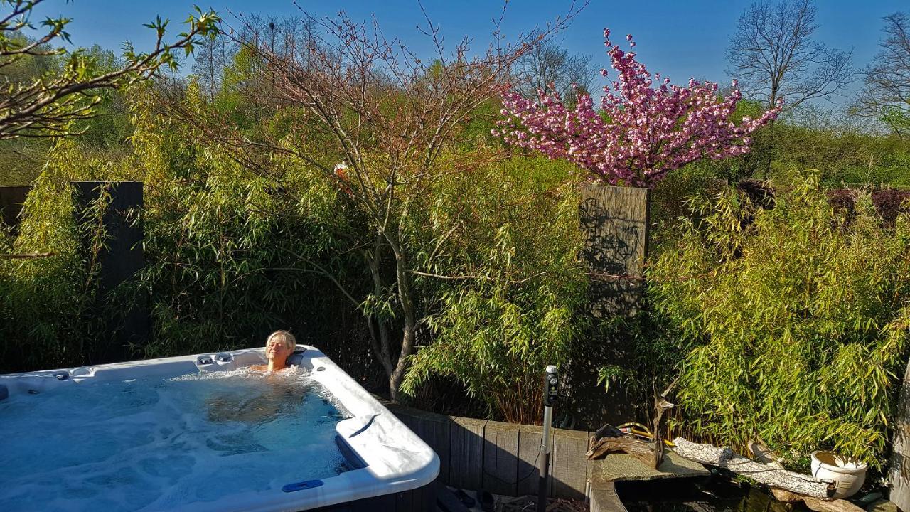 La Villa Esterel & Spa Village-Neuf Экстерьер фото